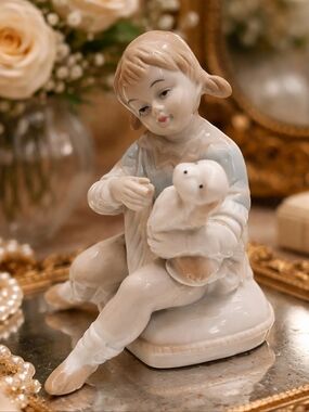 Vintage Hand Painted Figurine Girl